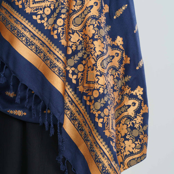 Womens Blue Shawl