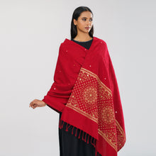 Load image into Gallery viewer, Womens RedEthnic Shawl
