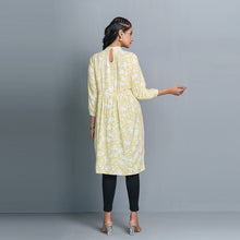 Load image into Gallery viewer, Ladies Dress- Yellow/White
