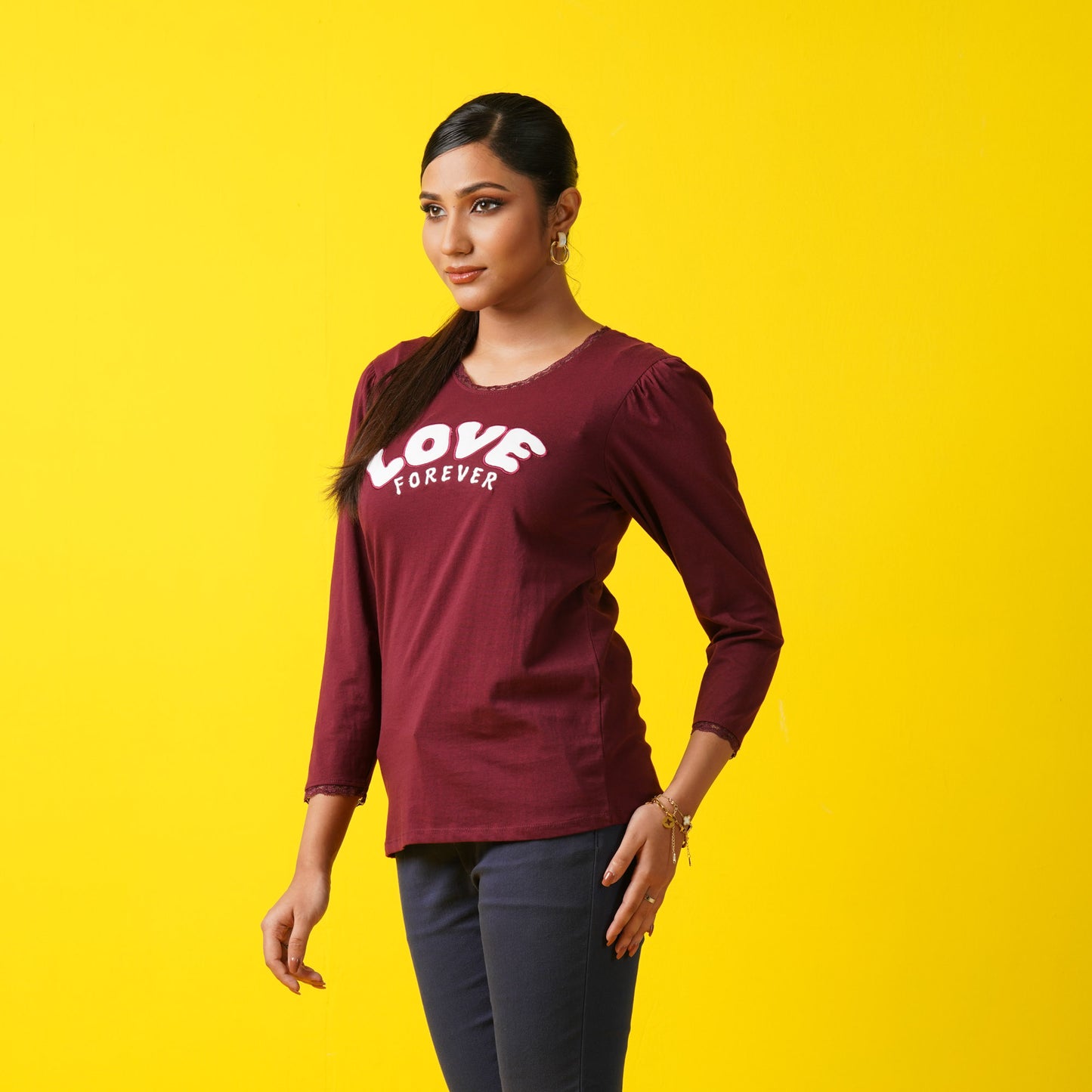 Womens T- Shirt-Maroon