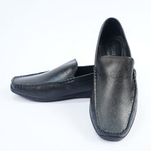 Load image into Gallery viewer, Mens Black Loafers
