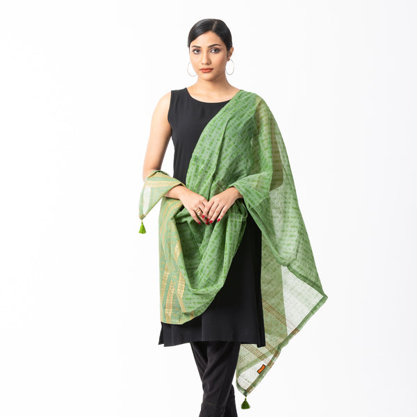 Womens Green Tassel Orna