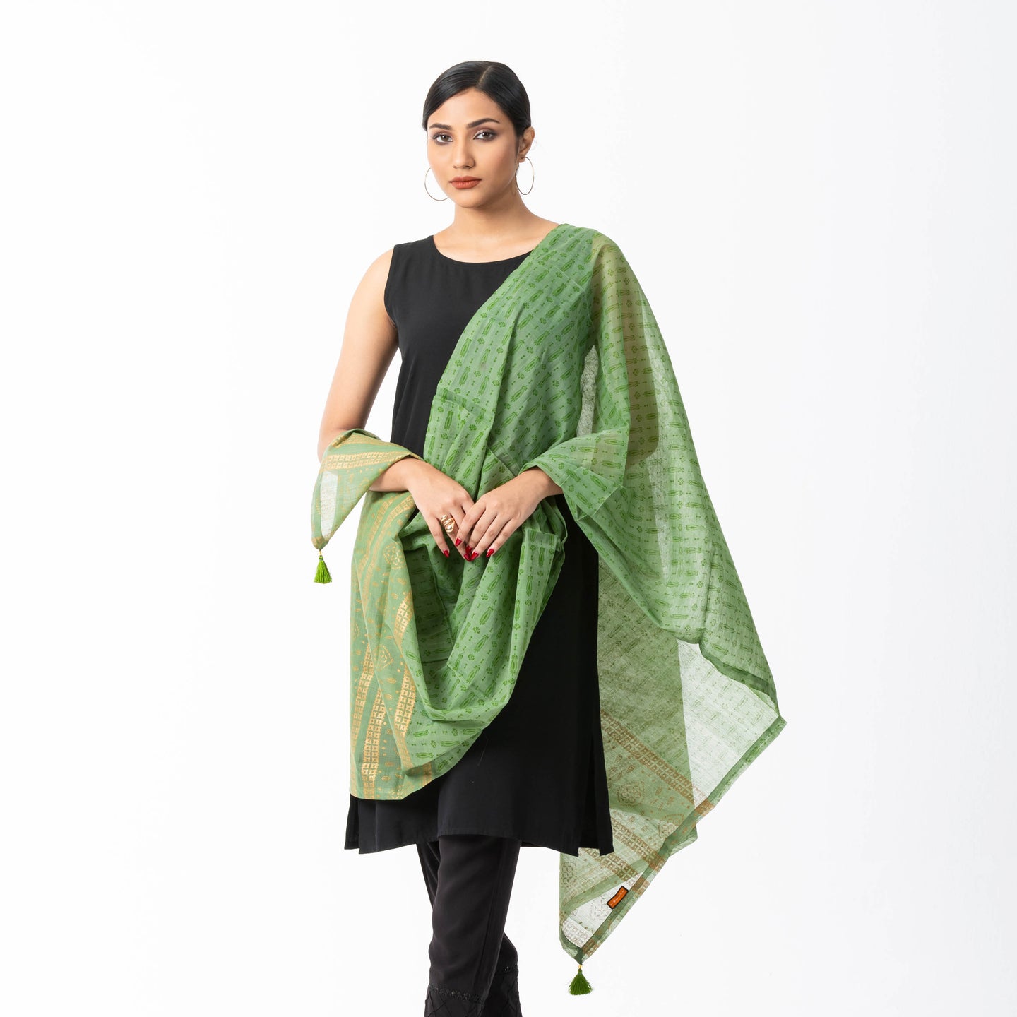 Womens Green Tassel Orna