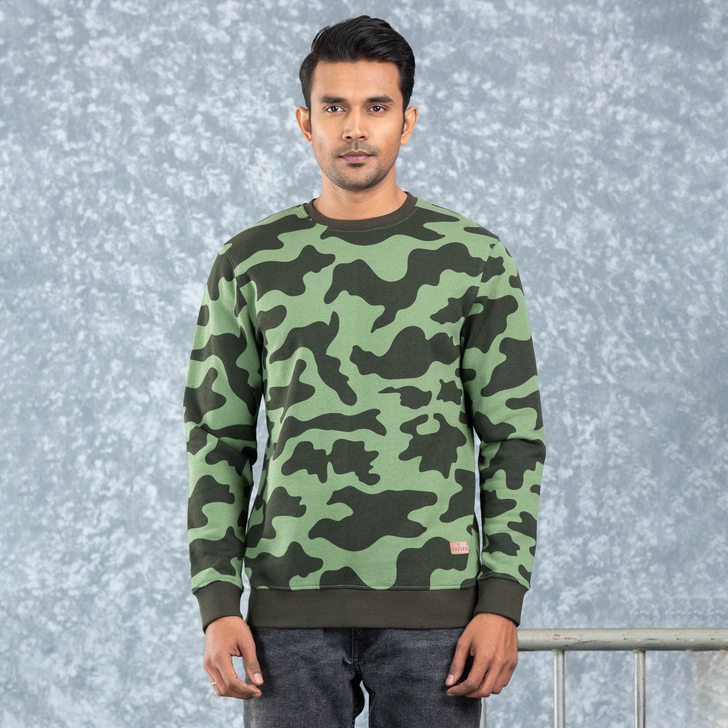 Mens Sweatshirt-Olive Camo