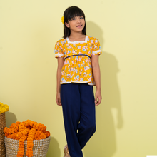 Load image into Gallery viewer, Girls 2Pcs- Yellow
