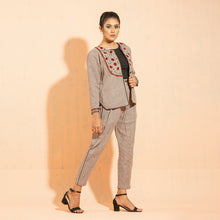 Load image into Gallery viewer, Ladies Jacket- Ash Gray
