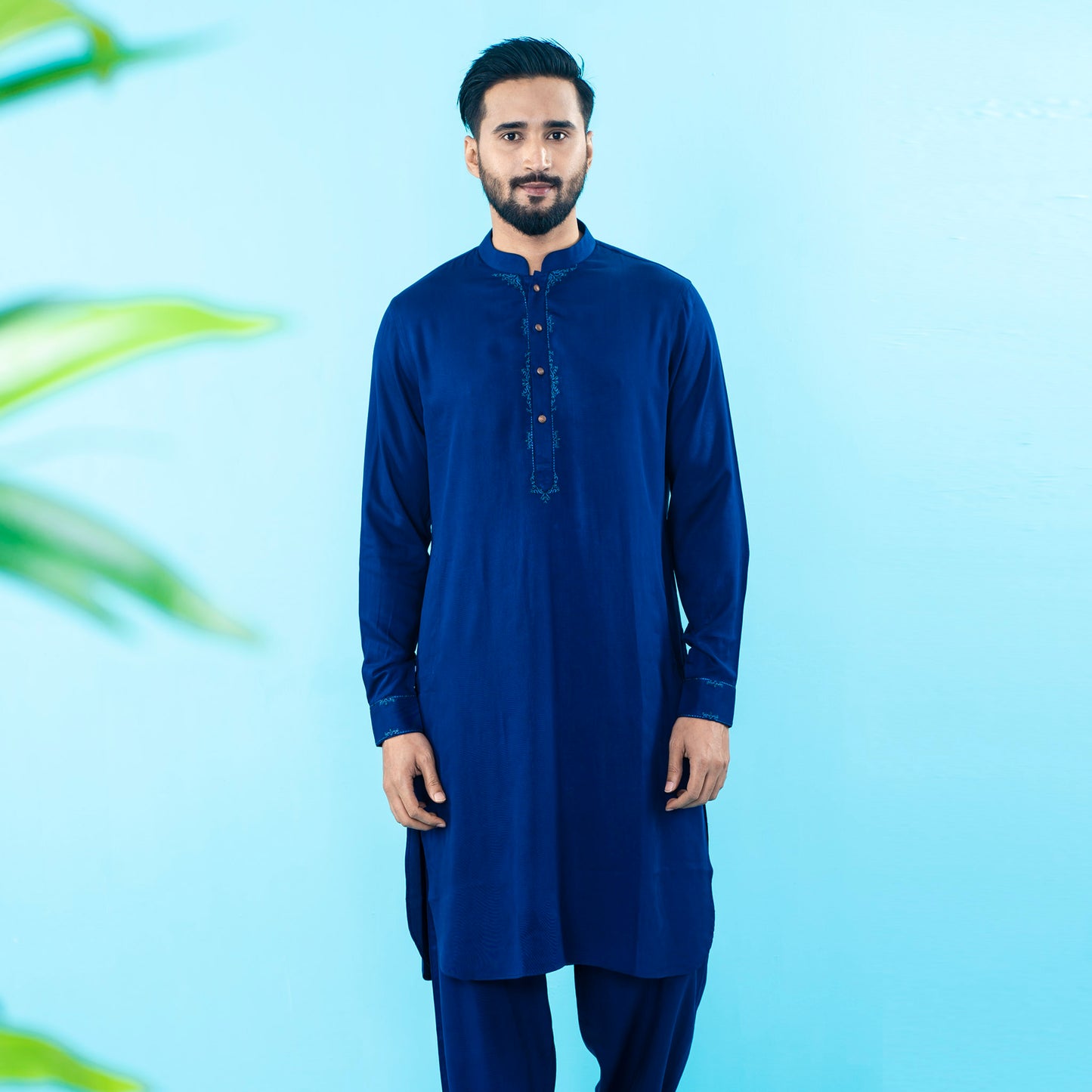 Mens Navy Embroidery Kabli Set