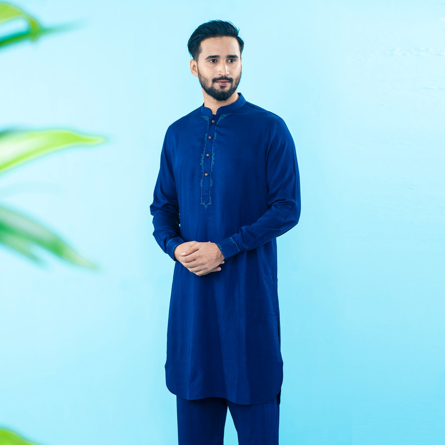 Mens Navy Embroidery Kabli Set