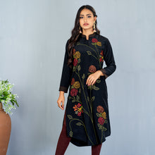Load image into Gallery viewer, Ladies Kurti- Black
