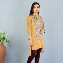 Load image into Gallery viewer, Ladies Kurti- Gold
