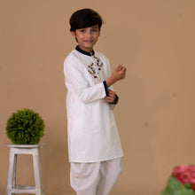 Load image into Gallery viewer, Boys Panjabi-White
